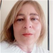 Diplomata in Conservatorio con pluriennale esperienza, impartisce lezioni Pianoforte a ragazzi e adulti anche in preparazione agli esami ammissione a Conservatorio e Liceo Musicale. In età prescolare, corsi di avvicinamento alla musica in forma ludica e c